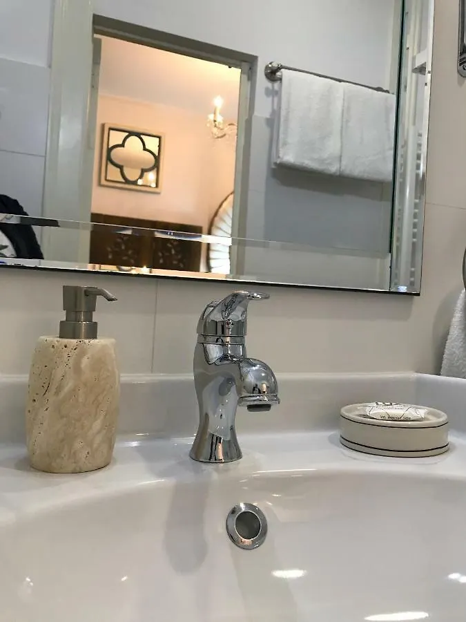 Lisbon Downtown Inn Guest house